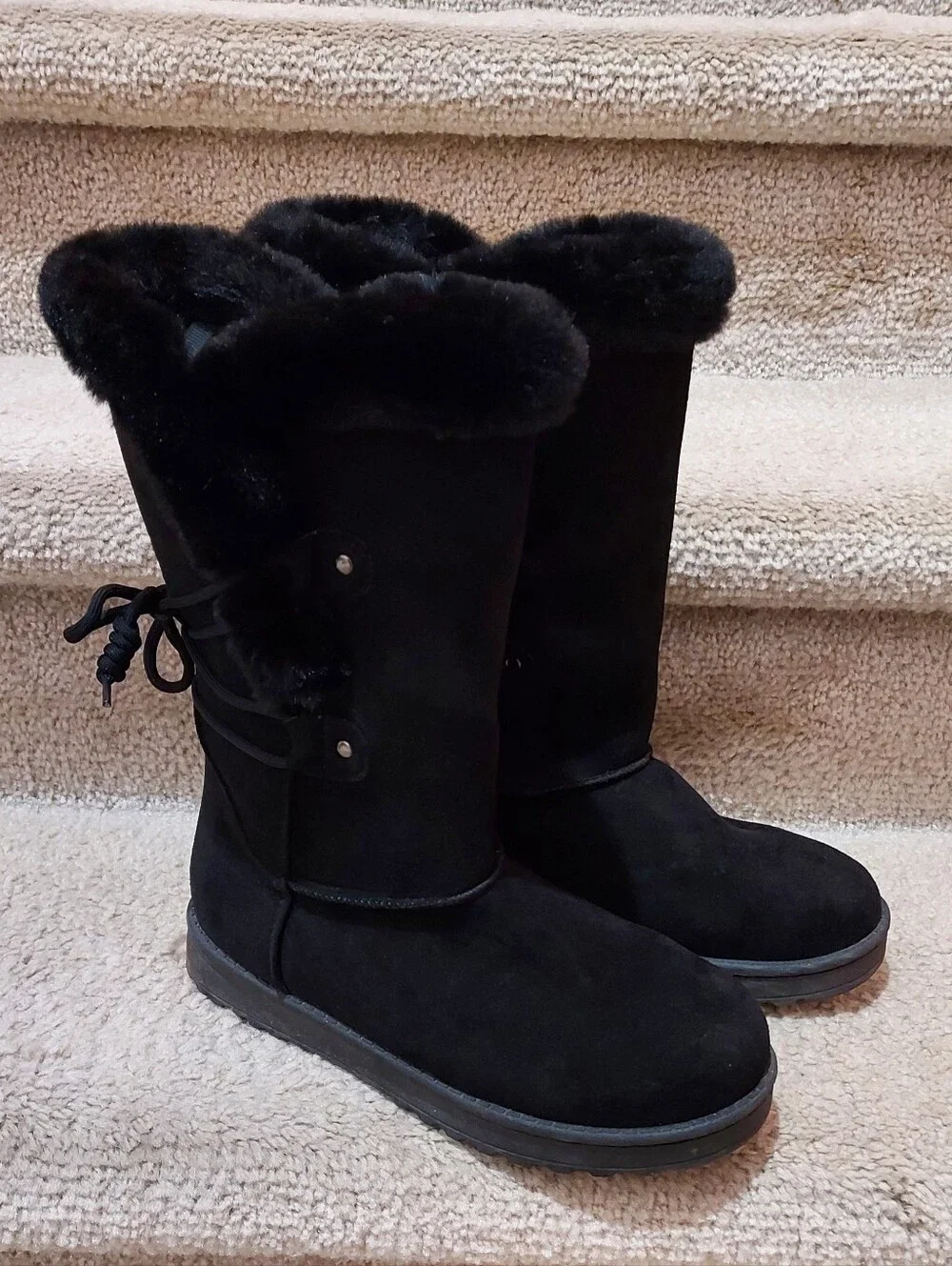 Women's Black Faux-Suede Sherpa-Lined Mid-Calf Winter Boots